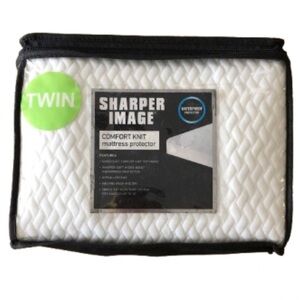 SHARPER IMAGE COMFORT KNIT MATTRESS PROTECTOR • TWIN SIZE • WATERPROOF • NWT